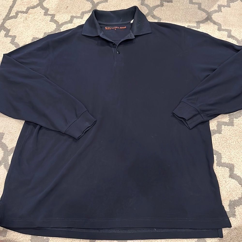 511 tactical long sleeve navy polo shirt in size L EUC